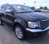 2008 Chrysler Aspen Limited.jpg